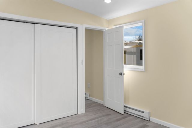 42 Pioneer Way, Springfield, MA 01119