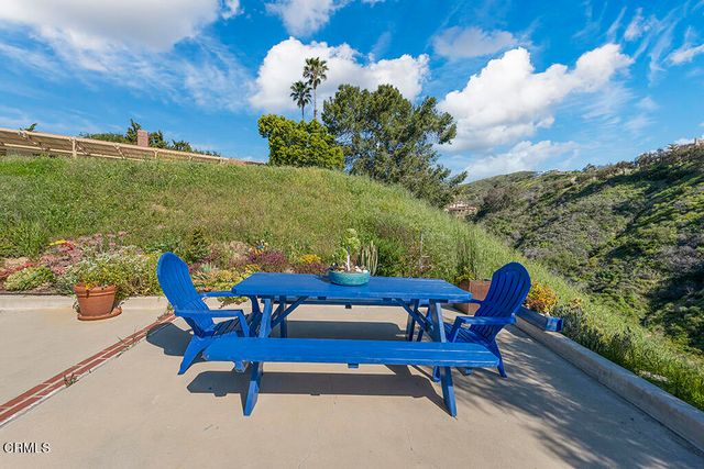 542 San Clemente Way, Camarillo, CA 93010