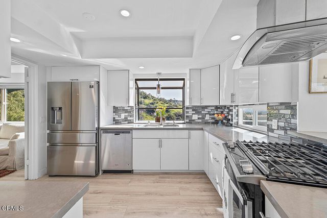 542 San Clemente Way, Camarillo, CA 93010