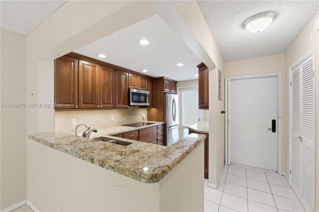 2350 NE 14th St Causeway 507, Pompano Beach, FL 33062