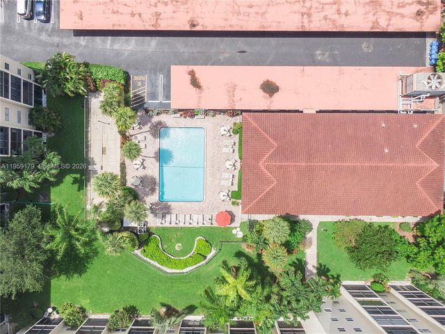 2350 NE 14th St Causeway 507, Pompano Beach, FL 33062