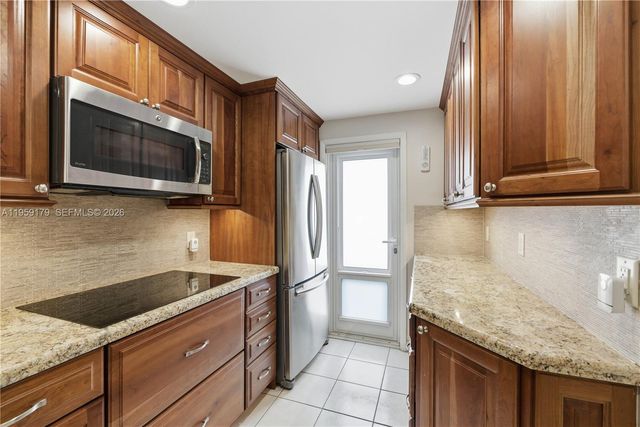 2350 NE 14th St Causeway 507, Pompano Beach, FL 33062