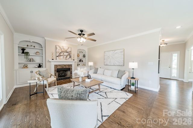 151 Turnberry Lane, Mooresville, NC 28117
