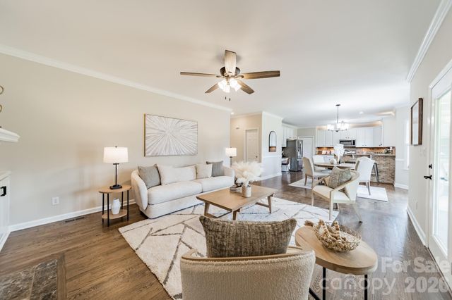 151 Turnberry Lane, Mooresville, NC 28117