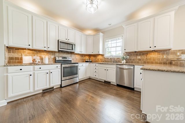 151 Turnberry Lane, Mooresville, NC 28117