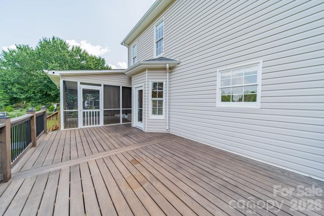 151 Turnberry Lane, Mooresville, NC 28117