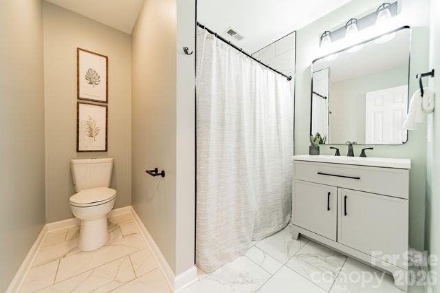151 Turnberry Lane, Mooresville, NC 28117