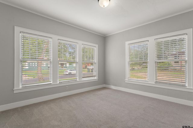 1205 S Augusta, Tyler, TX 75701