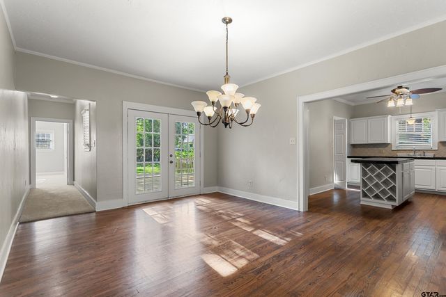 1205 S Augusta, Tyler, TX 75701