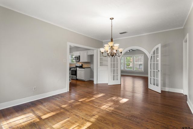 1205 S Augusta, Tyler, TX 75701