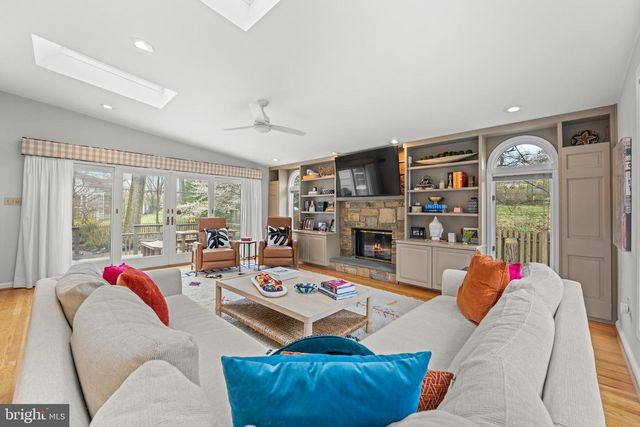 316 MCCLENAGHAN MILL RD, Wynnewood, PA 19096