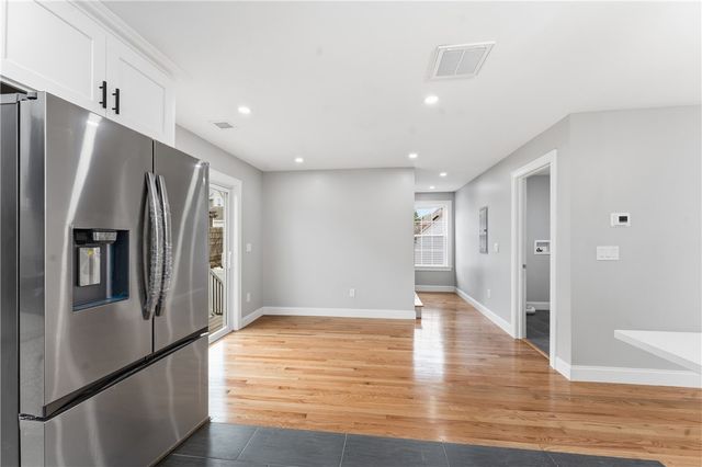 40 Allendale Avenue, North Providence, RI 02911