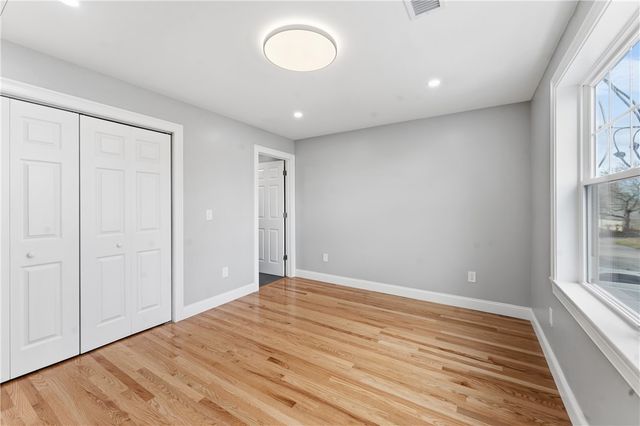 40 Allendale Avenue, North Providence, RI 02911