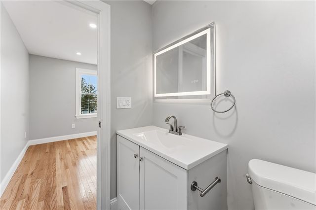 40 Allendale Avenue, North Providence, RI 02911