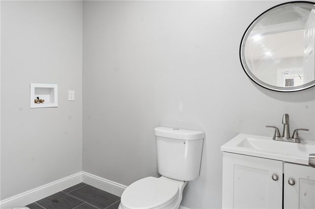 40 Allendale Avenue, North Providence, RI 02911