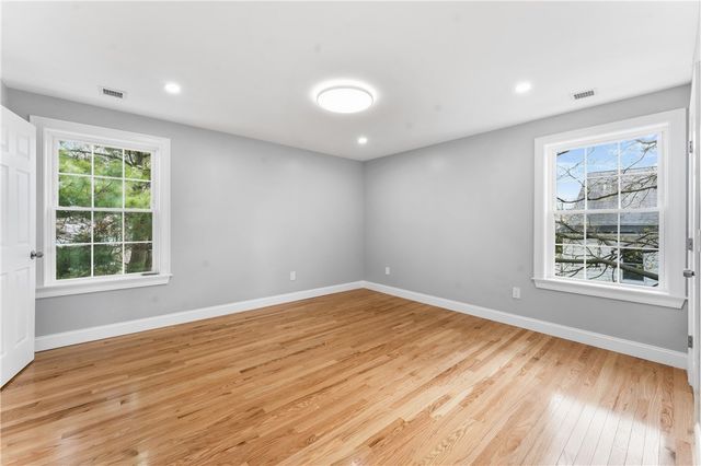 40 Allendale Avenue, North Providence, RI 02911