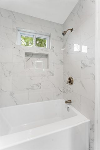 40 Allendale Avenue, North Providence, RI 02911