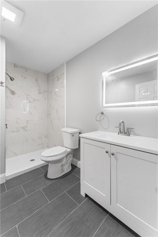 40 Allendale Avenue, North Providence, RI 02911