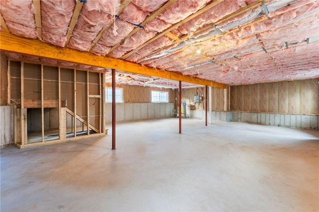 40 Allendale Avenue, North Providence, RI 02911