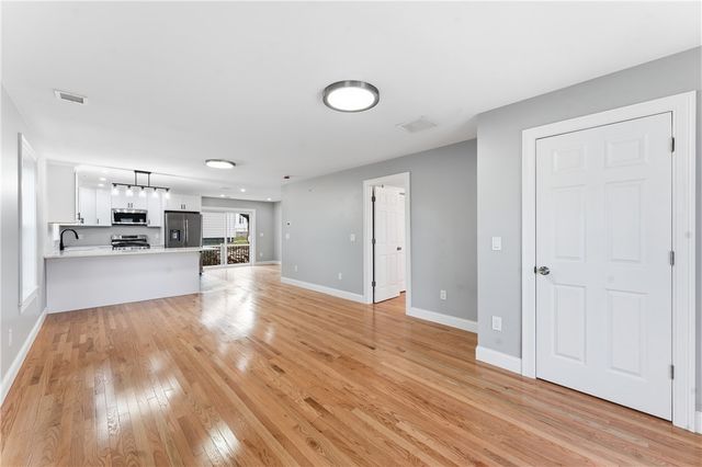 40 Allendale Avenue, North Providence, RI 02911