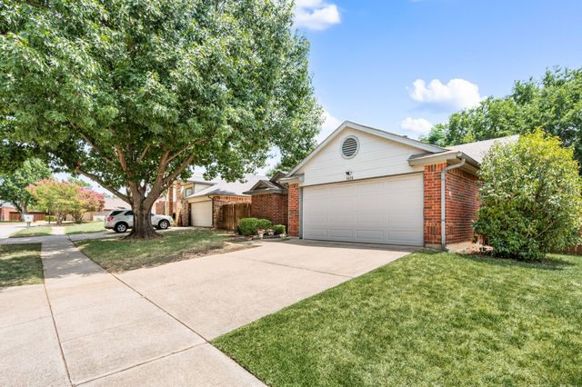 1428 Thistlewood Lane, Grapevine, TX 76051
