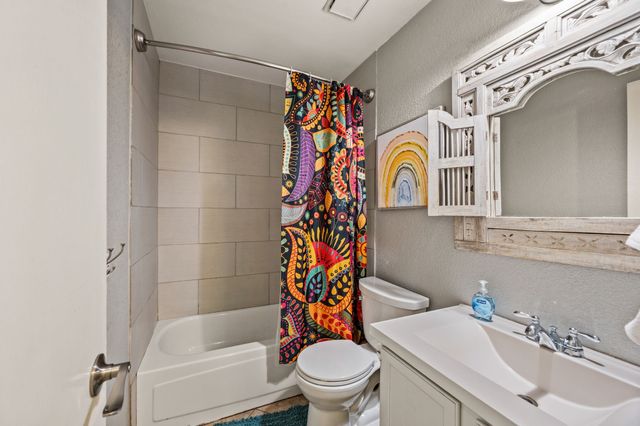 1428 Thistlewood Lane, Grapevine, TX 76051