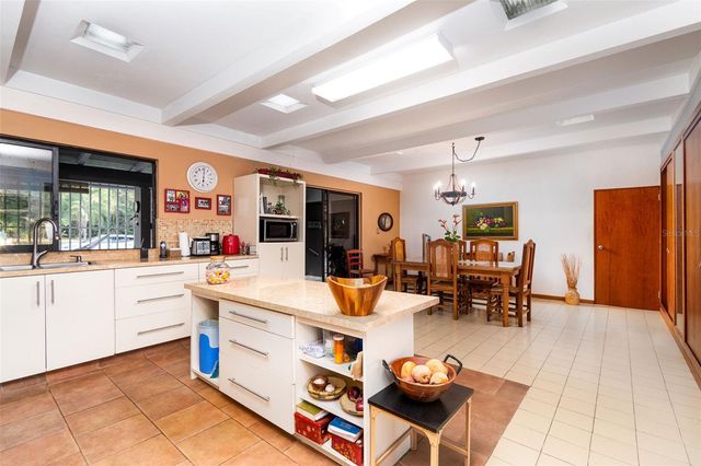 Bo Cerro Gordo, Carr 840 SECTOR VILLAS DEL OLIMPO, Bayamon, PR 00956