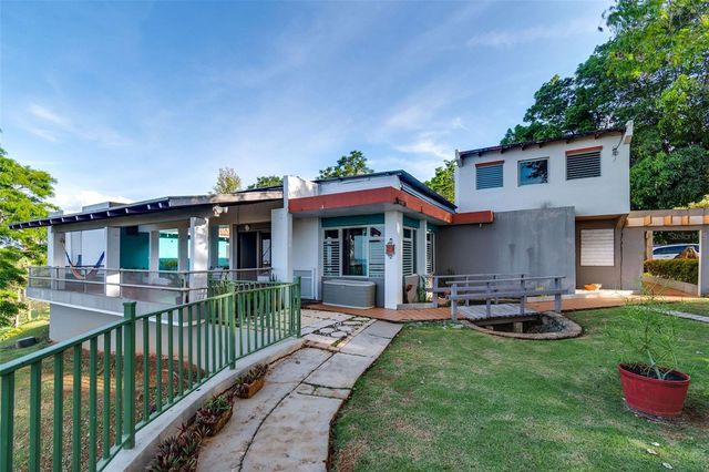 Bo Cerro Gordo, Carr 840 SECTOR VILLAS DEL OLIMPO, Bayamon, PR 00956