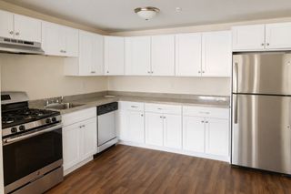 361 Hildreth St 24, Lowell, MA 01850