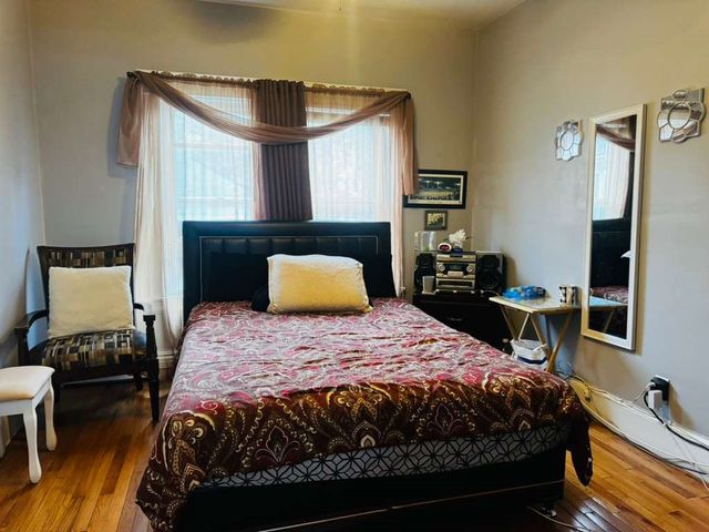 2 Parkview Avenue, Providence, RI 02905