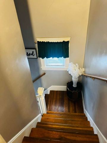 2 Parkview Avenue, Providence, RI 02905