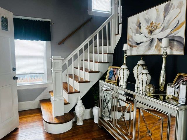 2 Parkview Avenue, Providence, RI 02905