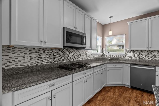 1004 Autumn Valley Court, Fenton, MO 63026