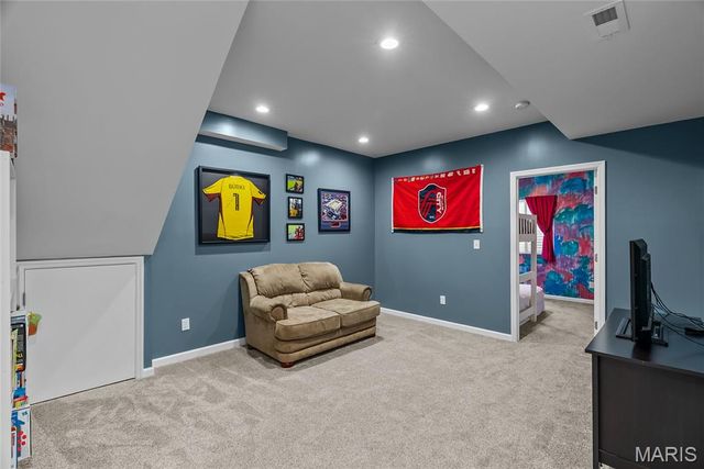 1004 Autumn Valley Court, Fenton, MO 63026