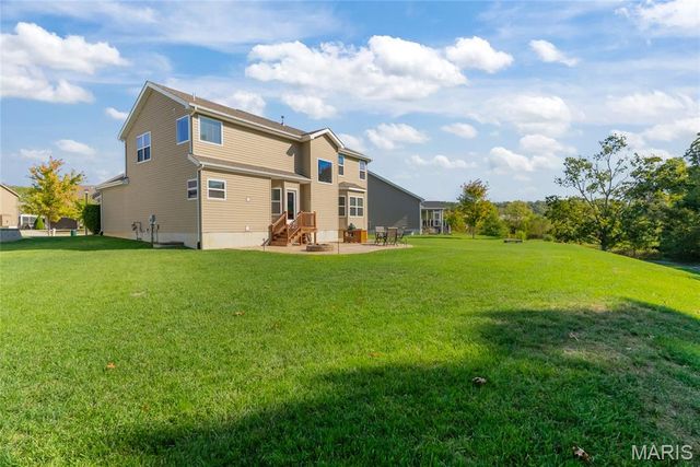 1004 Autumn Valley Court, Fenton, MO 63026