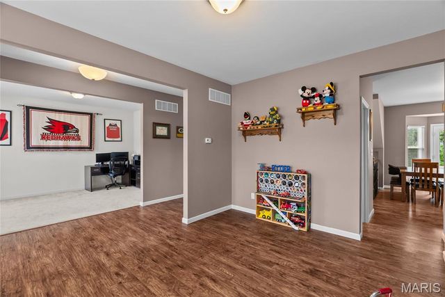 1004 Autumn Valley Court, Fenton, MO 63026