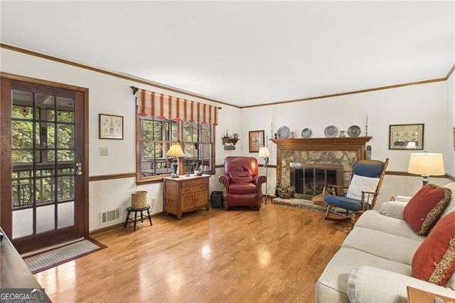 315 Chinkapin Lane, Roswell, GA 30076