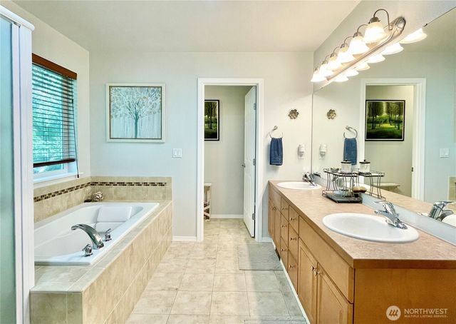 7123 Prism Street SE, Lacey, WA 98513