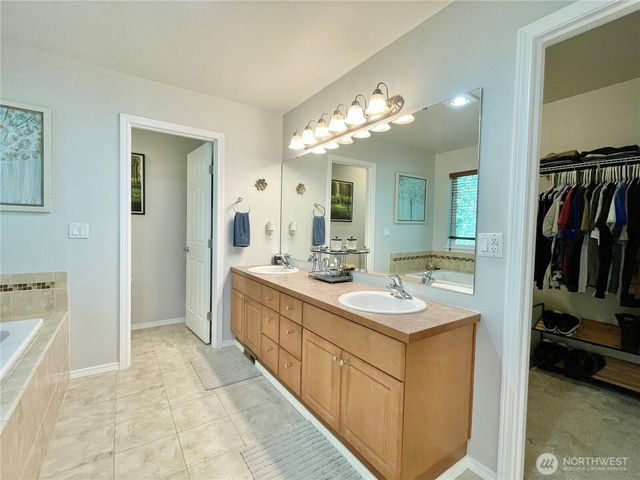 7123 Prism Street SE, Lacey, WA 98513