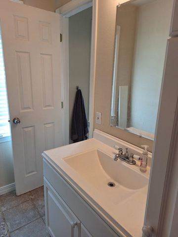 504 Kimble Ave, Swink, CO 81077