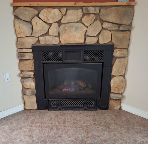 504 Kimble Ave, Swink, CO 81077