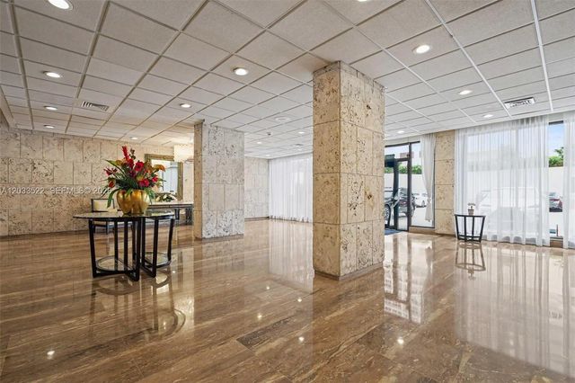 1980 S Ocean Drive 15A, Hallandale Beach, FL 33009