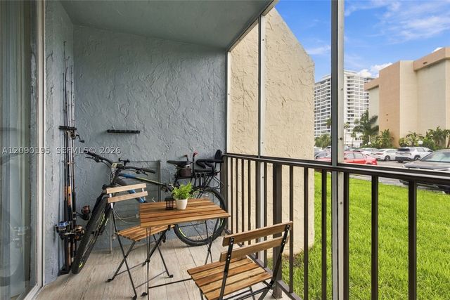 801 Three Islands Blvd 120, Hallandale Beach, FL 33009