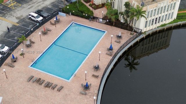 801 Three Islands Blvd 120, Hallandale Beach, FL 33009