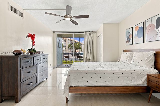 801 Three Islands Blvd 120, Hallandale Beach, FL 33009