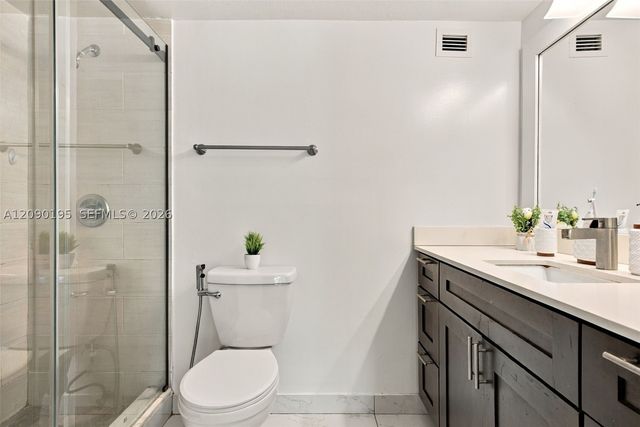 801 Three Islands Blvd 120, Hallandale Beach, FL 33009