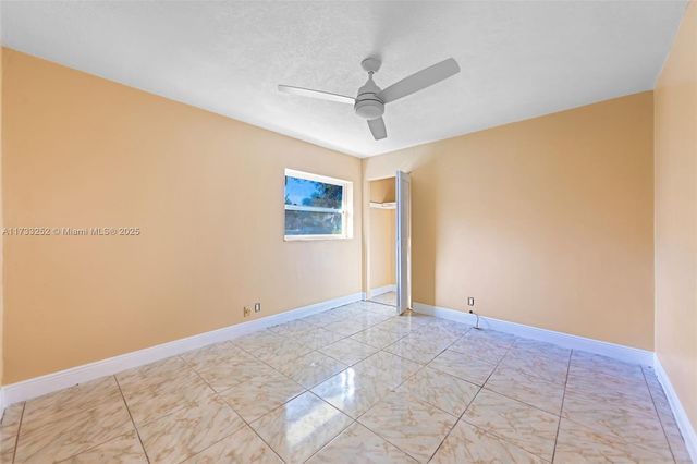 8406 NW 35th St, Coral Springs, FL 33065