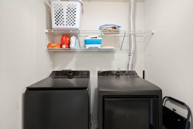 43258 SOMERSET HILLS TER, Ashburn, VA 20147