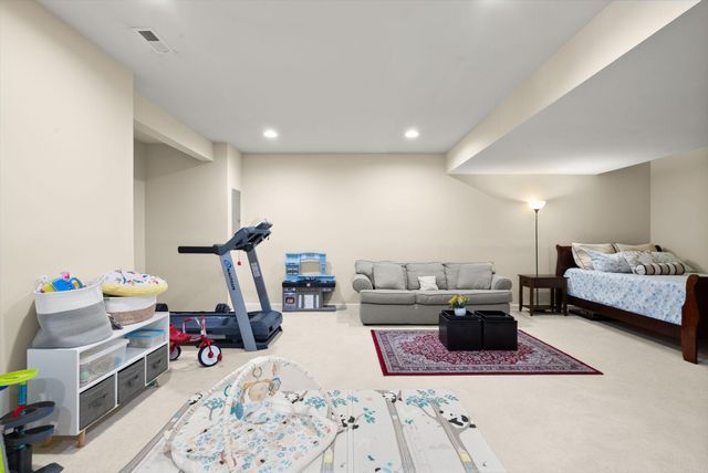43258 SOMERSET HILLS TER, Ashburn, VA 20147