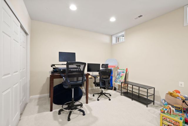 43258 SOMERSET HILLS TER, Ashburn, VA 20147